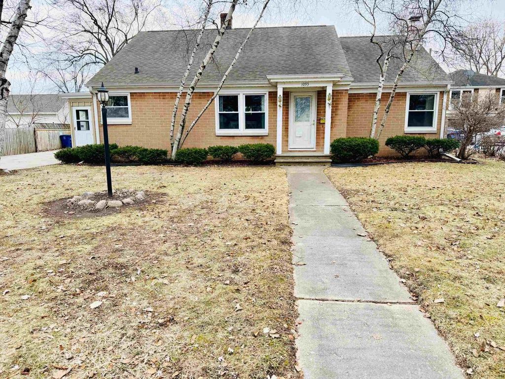 Photo of 1093 Reed STREET, Green Bay, WI 54303 (MLS # 50321703)
