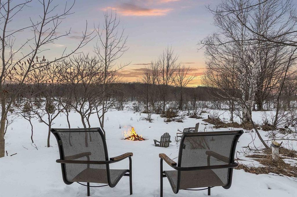 Photo of 4195 Skiview DRIVE, Fish Creek, WI 54212 (MLS # 50322840)