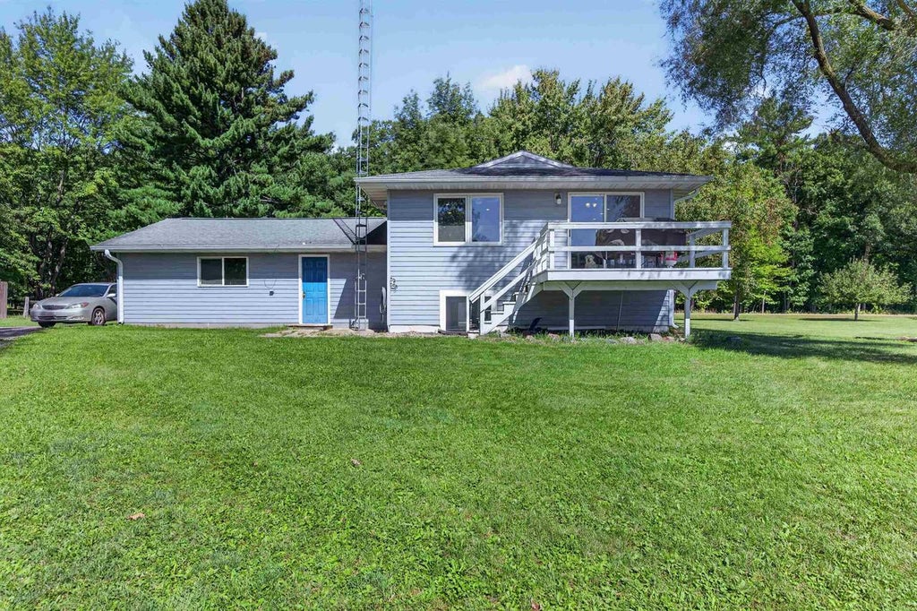 Photo of 4461 County Road Q, Wisconsin Rapids, WI 54495 (MLS # 22604524)