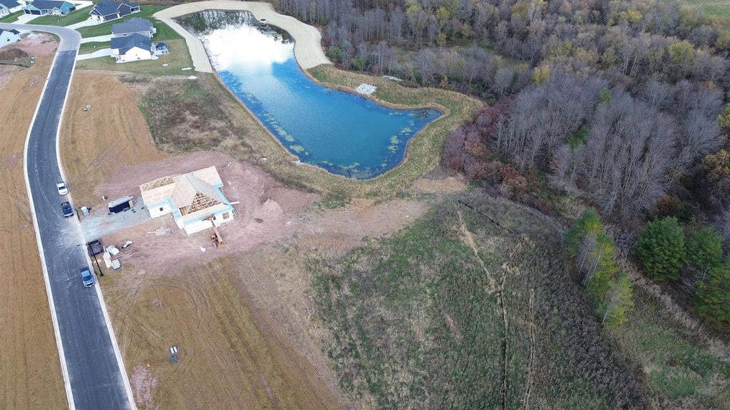 Photo of 1624 N Torchwood TRAIL, De Pere, WI 54115 (MLS # 50328694)