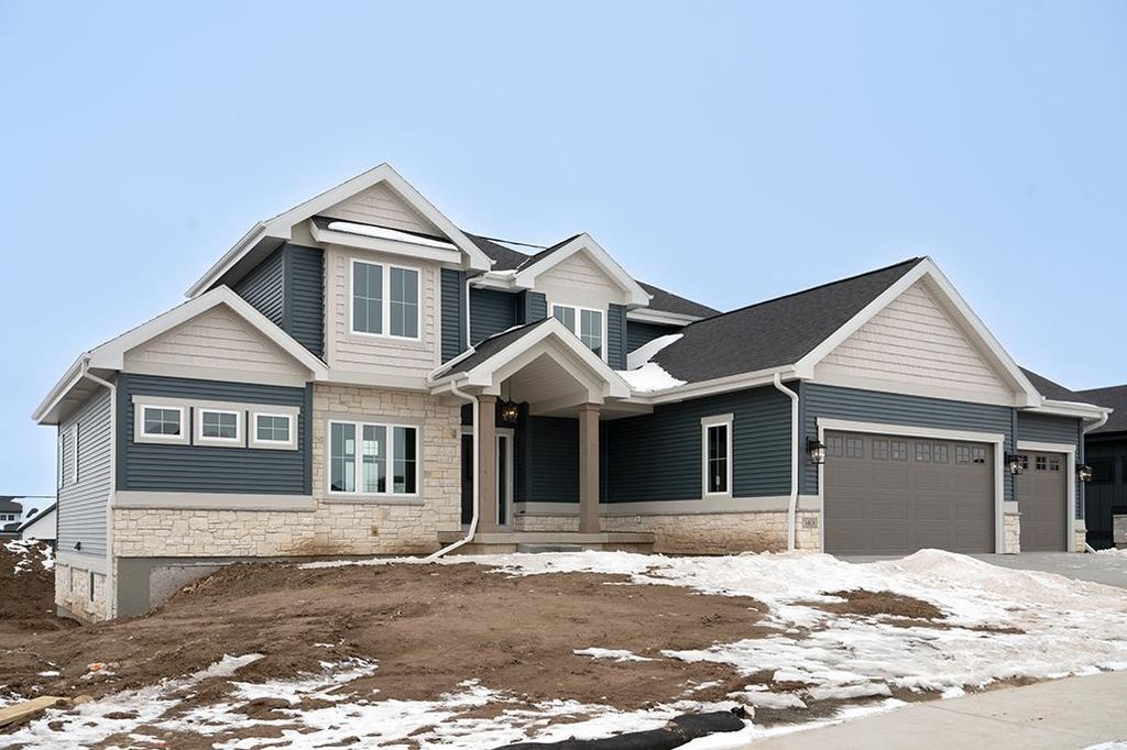 Photo of 1401 Atlas TRAIL, Waunakee, WI 53597 (MLS # 2015359)