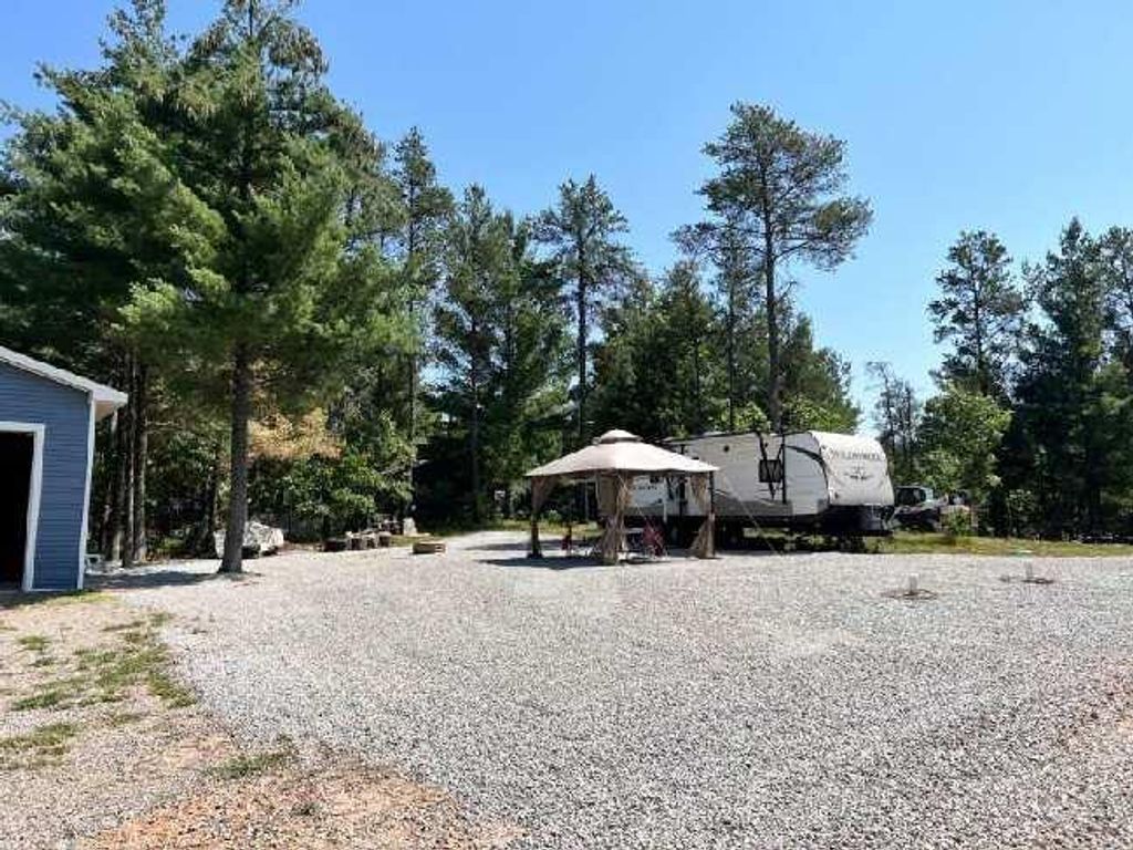 Photo of 917 Blackhawk LANE, Hancock, WI 54943 (MLS # 2014423)