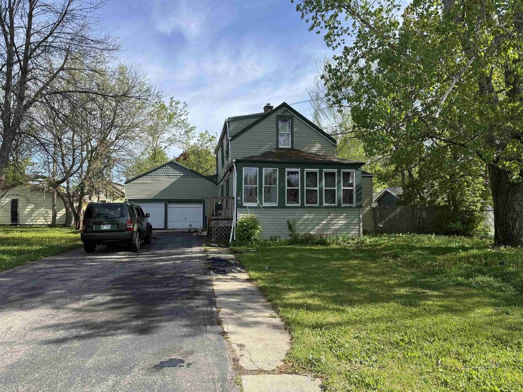 Photo of 316 Oxford AVENUE, Oshkosh, WI 54901 (MLS # 50325644)