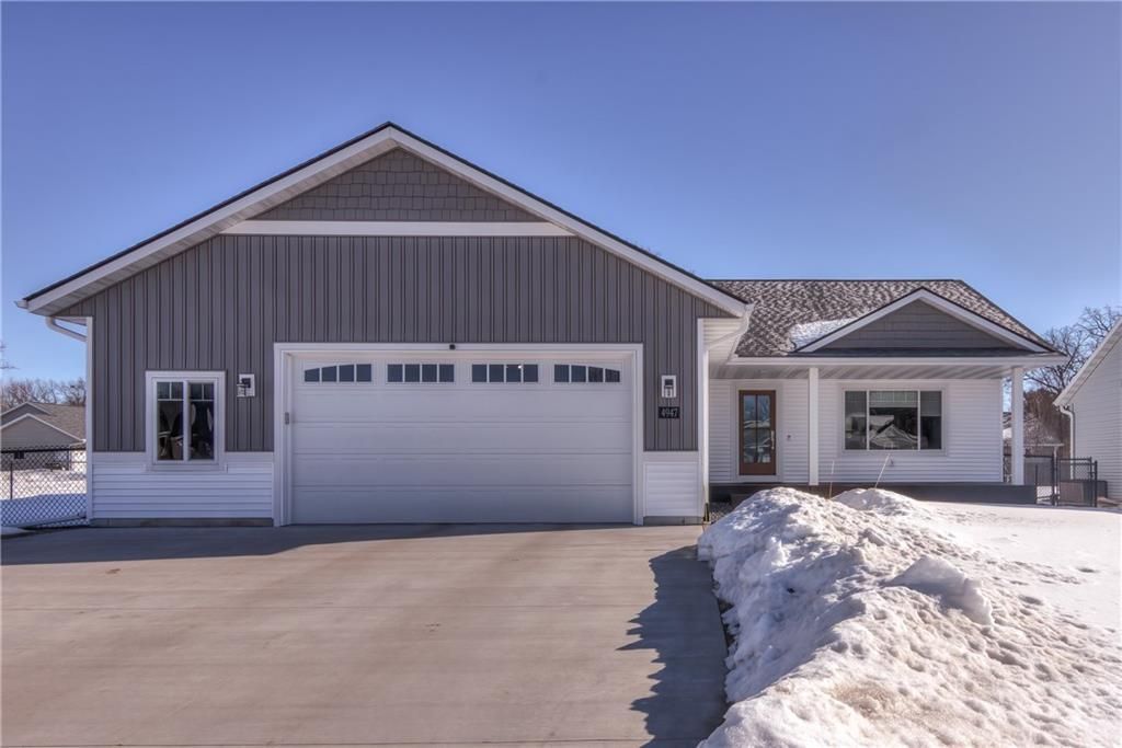 Photo of 4947 Woodlands DRIVE, Eau Claire, WI 54703 (MLS # 1598331)