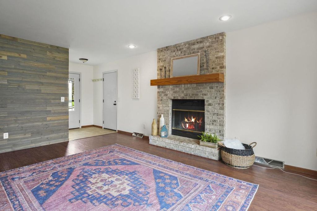 Photo of 1 Scranton COURT, Madison, WI 53719 (MLS # 2018955)