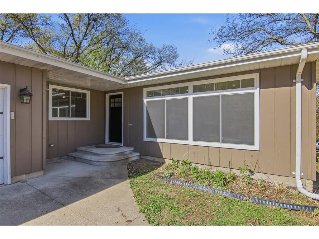 Photo of 2921 La Salle STREET, Eau Claire, WI 54703 (MLS # 7067700)