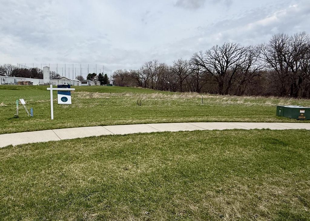 Photo of 7782 Bluestem TRAIL, Deforest, WI 53532 (MLS # 2015535)