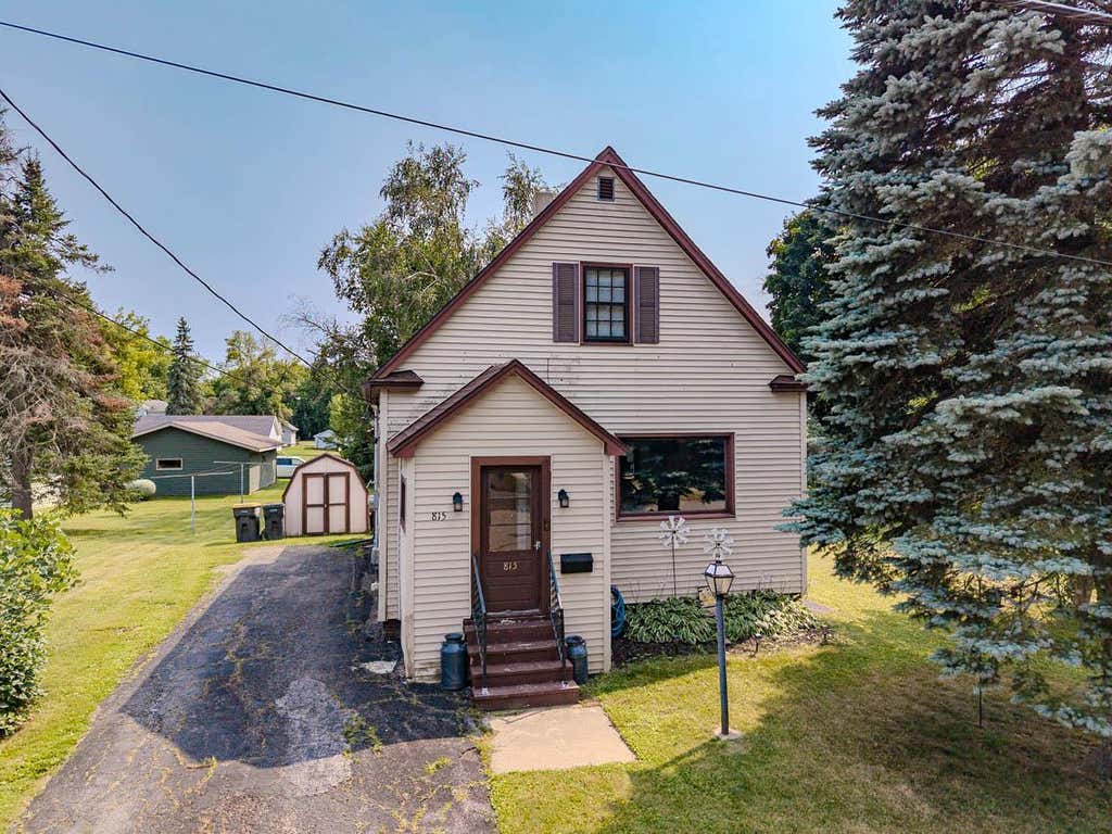 Photo of 815 North AVENUE, Antigo, WI 54409 (MLS # 22603613)