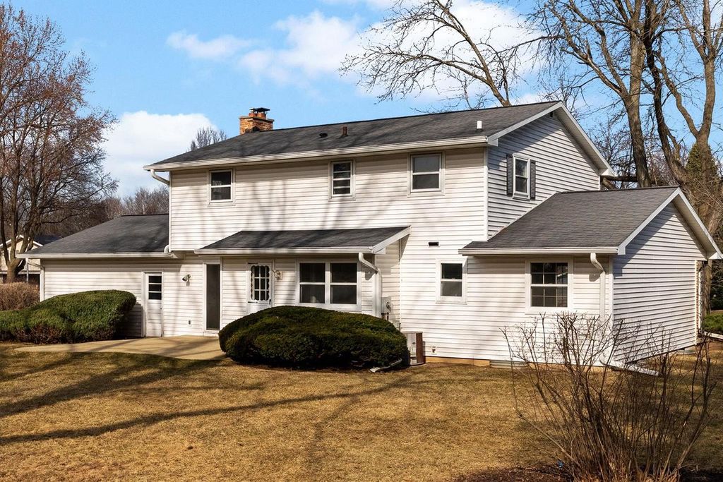 Photo of 7005 Farmington WAY, Madison, WI 53717 (MLS # 2016299)