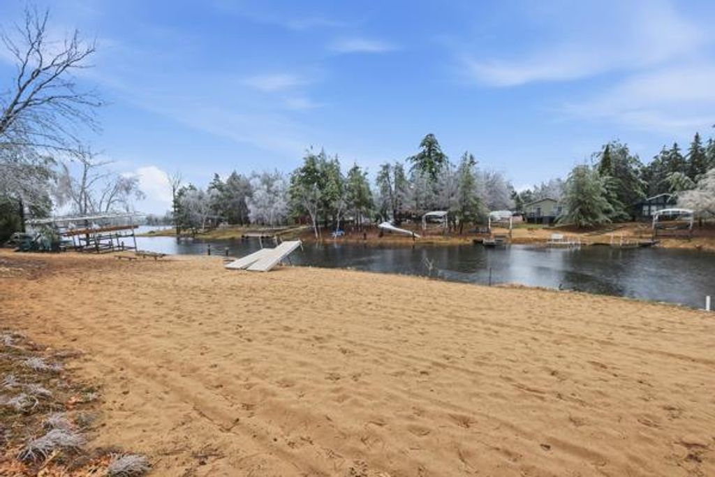 Photo of 366 Abington COURT, Nekoosa, WI 54457 (MLS # 2017422)