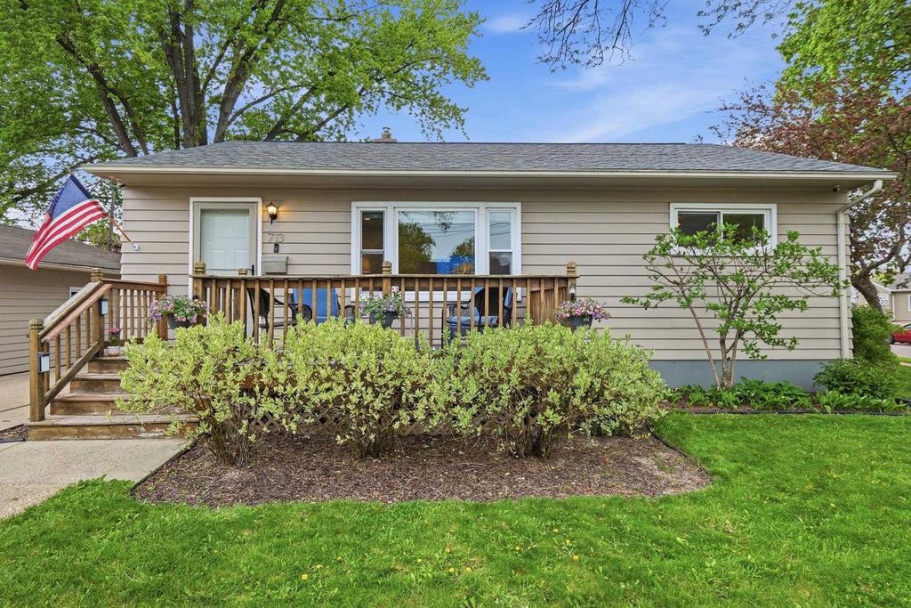Photo of 713 Dempsey ROAD, Madison, WI 53714 (MLS # 2022183)