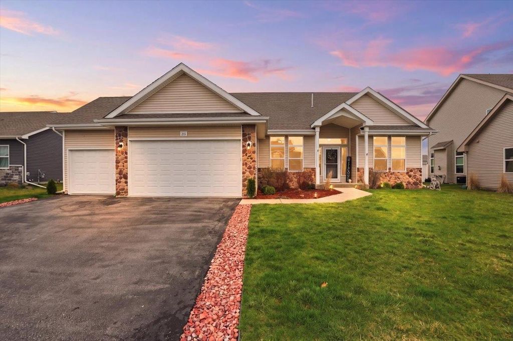 Photo of 215 Olson AVENUE, Belleville, WI 53508 (MLS # 2020704)