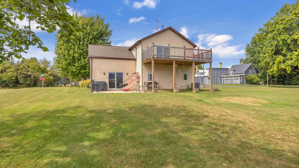 Photo of 8705 Northeim LANE, Newton, WI 53063 (MLS # 1978989)