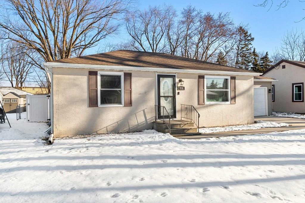 Photo of 464 Oaklawn AVENUE, Green Bay, WI 54304 (MLS # 50321042)