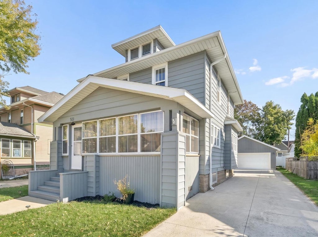 Photo of 501 S Park AVENUE, Fond Du Lac, WI 54935 (MLS # 50334676)