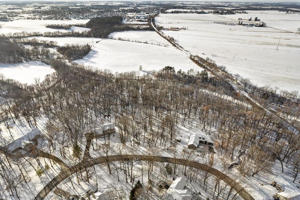 Photo of LT 11 Maple Heights ROAD, Marshall, WI 53559 (MLS # 1950034)