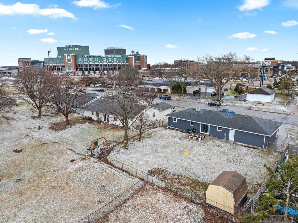 Photo of 1855 St Agnes DRIVE, Green Bay, WI 54304 (MLS # 50323337)