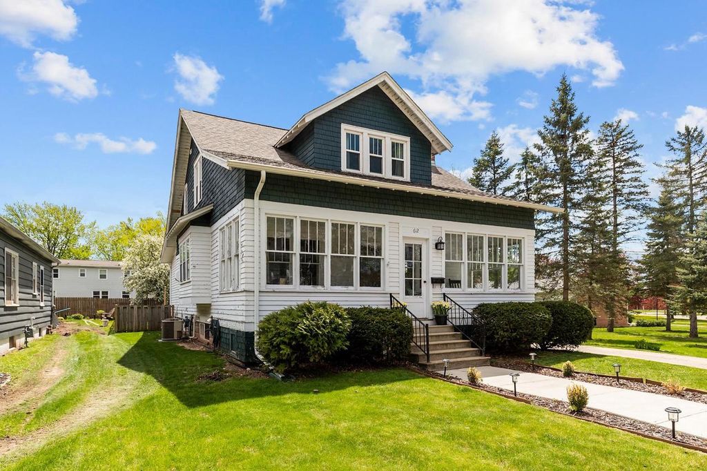 Photo of 612 W Buck STREET, New London, WI 54961 (MLS # 50325512)