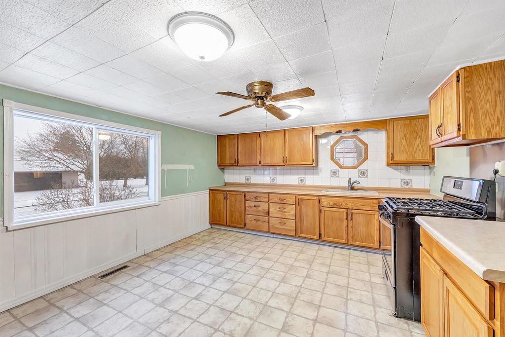 Photo of 403 Scherer AVENUE, Oconto, WI 54153 (MLS # 50319398)