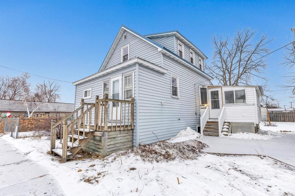 Photo of 403 Scherer AVENUE, Oconto, WI 54153 (MLS # 50319398)