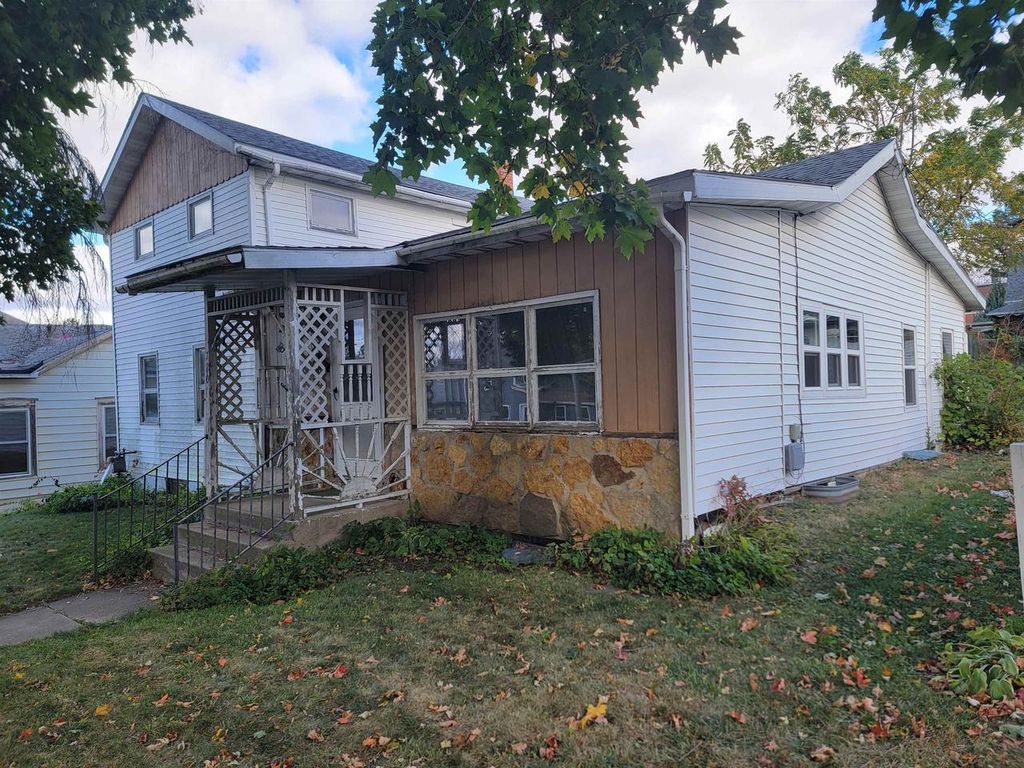 Photo of 720 17th AVENUE, Monroe, WI 53566 (MLS # 2011327)