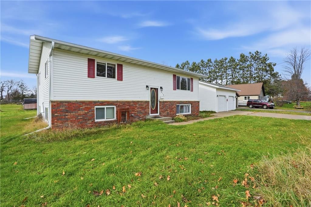 Photo of 816 E 9th STREET, Ladysmith, WI 54848 (MLS # 1597088)