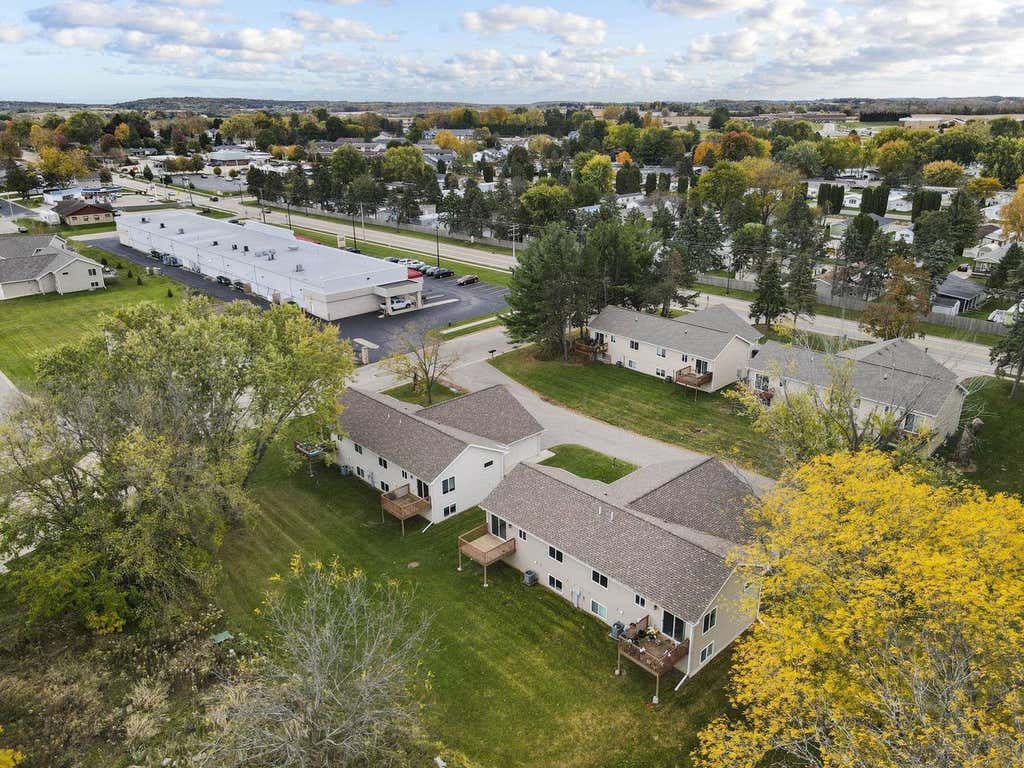 Photo of 924 Waters Edge COURT, Marshall, WI 53559 (MLS # 2027629)
