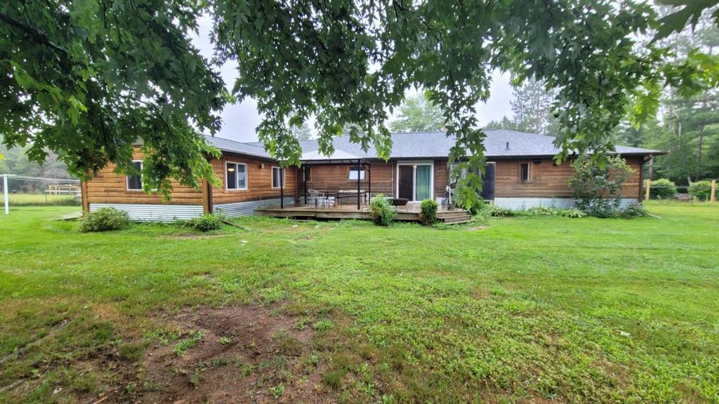 Photo of W7996 North STREET, Pembine, WI 54156 (MLS # 50318965)