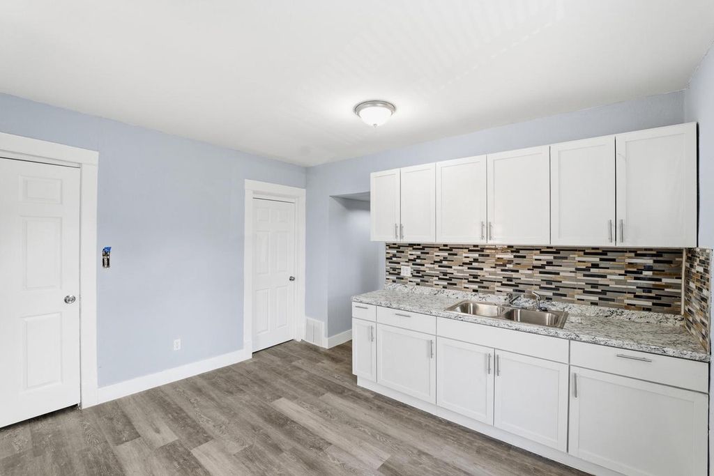 Photo of 1961 S Congo AVENUE, Milwaukee, WI 53204 (MLS # 1945877)