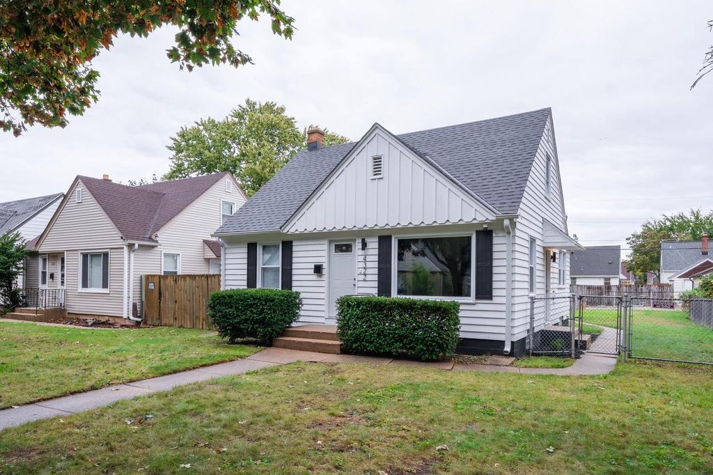 Photo of 4322 N 54th STREET, Milwaukee, WI 53216 (MLS # 1939634)