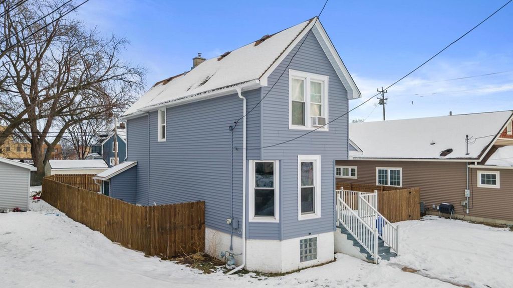 Photo of 5537 24th AVENUE, Kenosha, WI 53140 (MLS # 1944858)