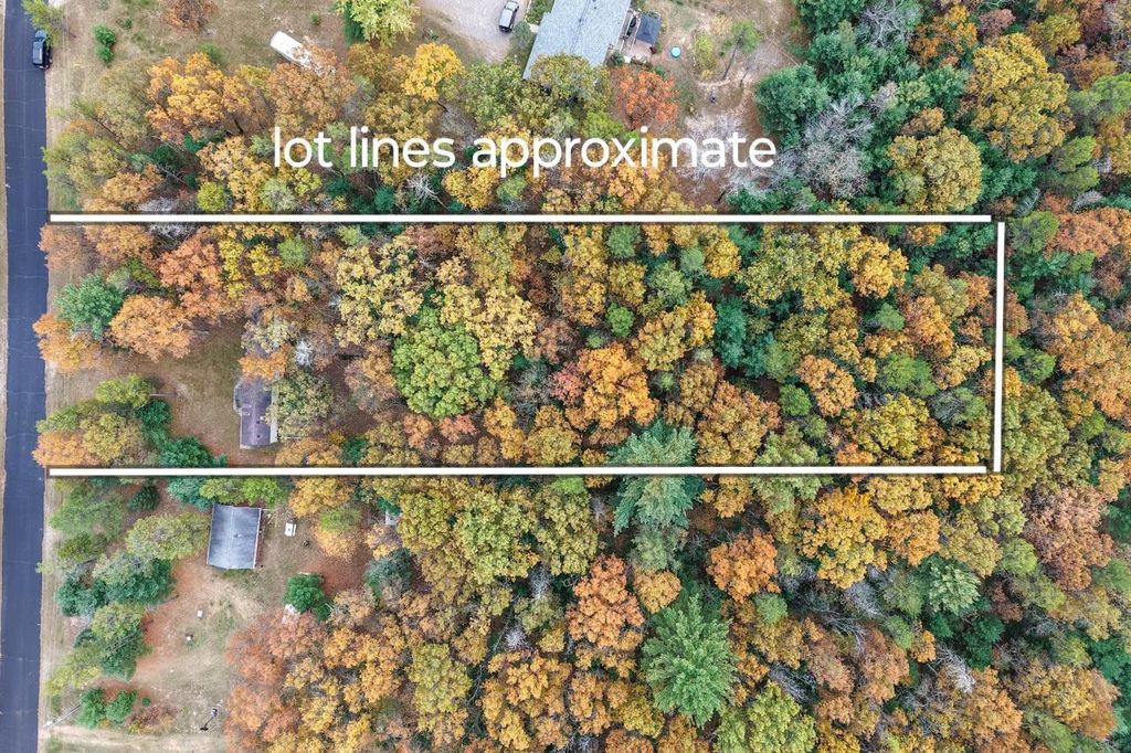 Photo of 621 Little Fawn DRIVE, Nekoosa, WI 54457 (MLS # 22505052)