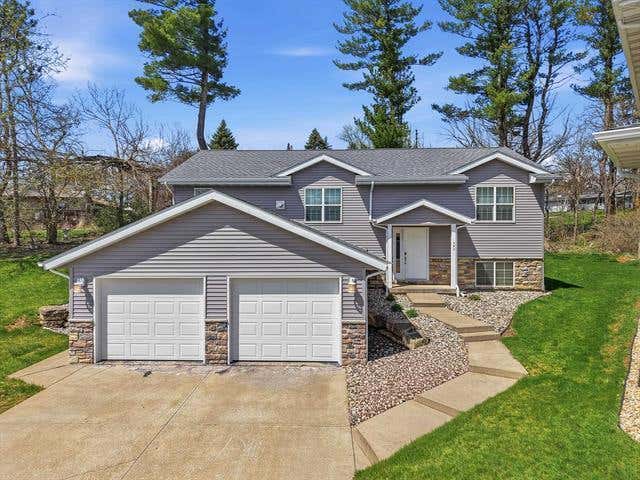Photo of 330 Waite LANE #3, Platteville, WI 53818 (MLS # 2027350)