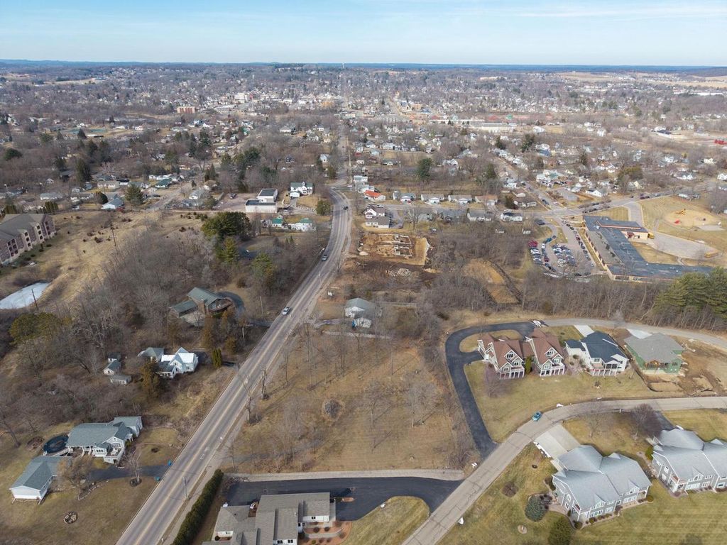 Photo of 1035 Walnut STREET, Baraboo, WI 53913 (MLS # 2017362)