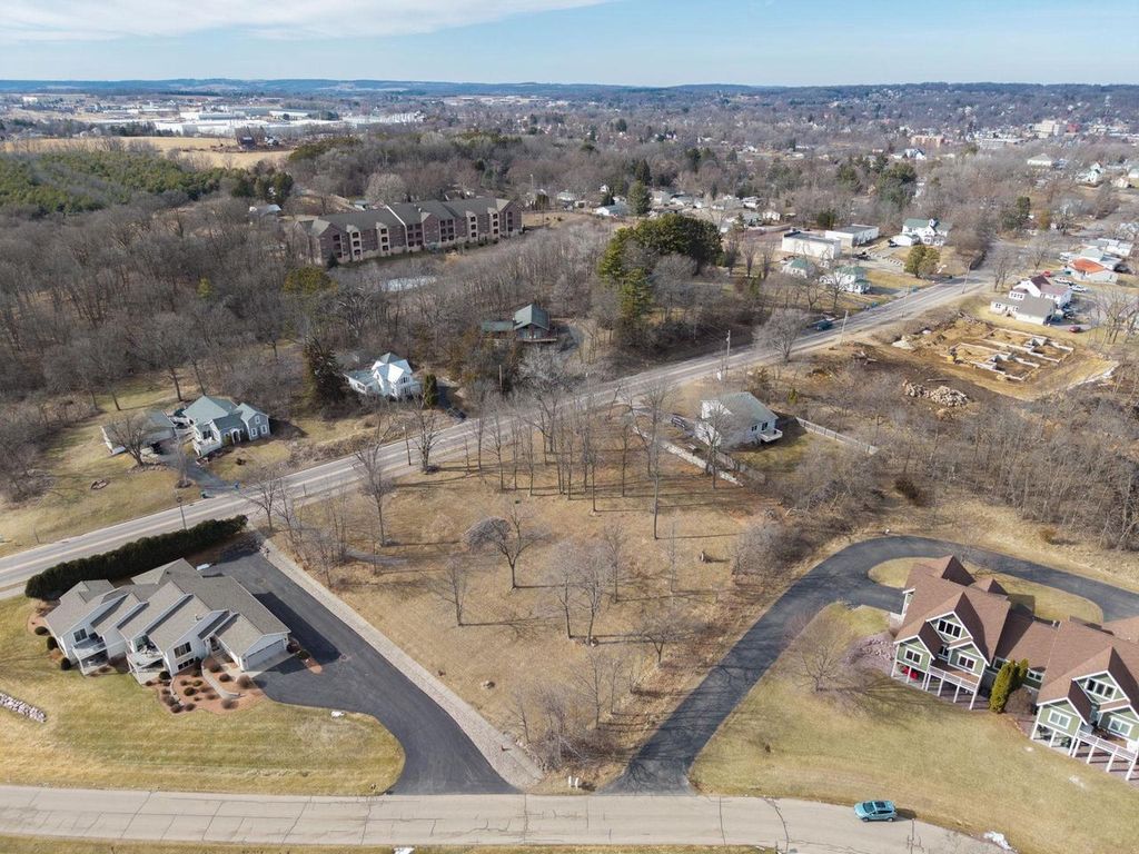 Photo of 1035 Walnut STREET, Baraboo, WI 53913 (MLS # 2017362)