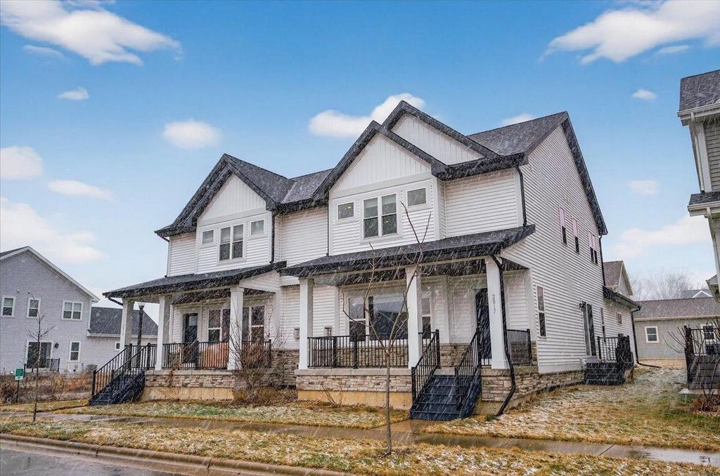 Photo of 2817 Frisee DRIVE, Fitchburg, WI 53711 (MLS # 2018551)