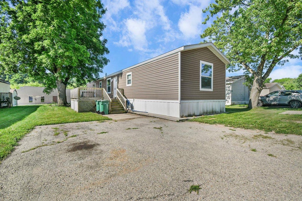 Photo of 808 Charles LANE, Stoughton, WI 53589 (MLS # 2027393)