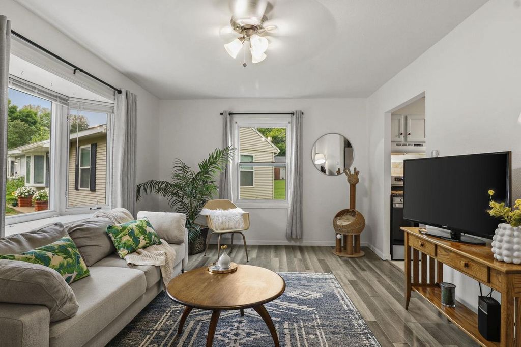 Photo of 83 Craig AVENUE, Madison, WI 53705 (MLS # 2017363)