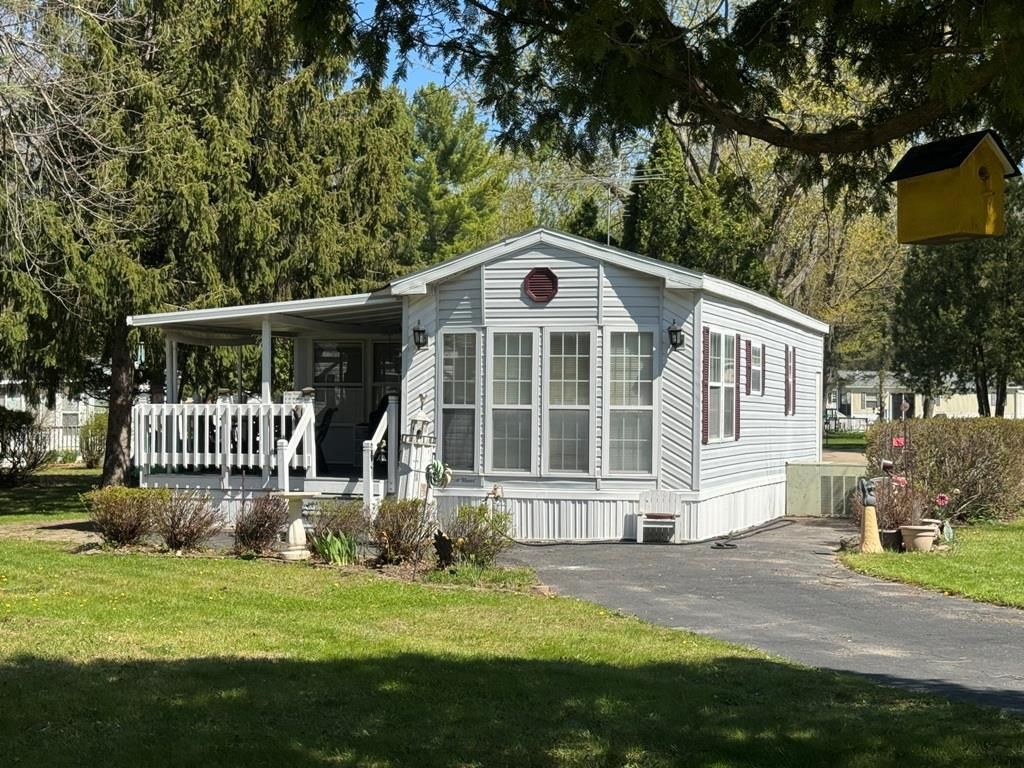 Photo of 391 Skyline DRIVE, Edgerton, WI 53534 (MLS # 2021417)