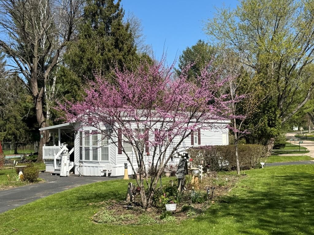 Photo of 391 Skyline DRIVE, Edgerton, WI 53534 (MLS # 2021417)