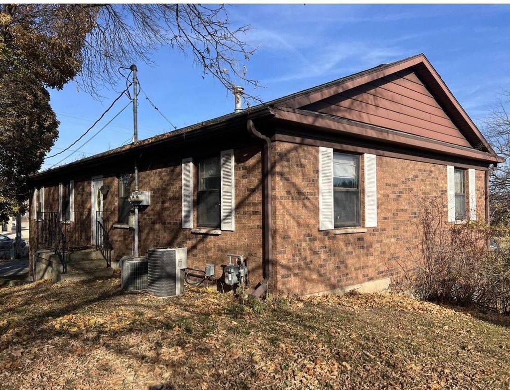 Photo of 1444 E Green Bay STREET, Shawano, WI 54166 (MLS # 50321202)