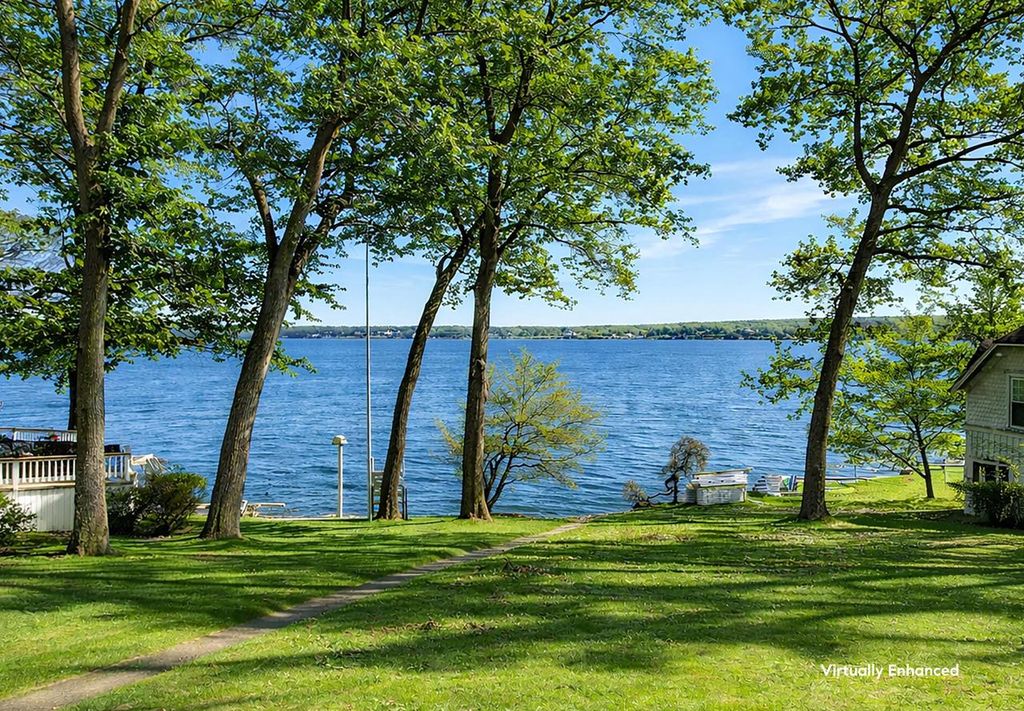 Photo of 2572 North Shore DRIVE, Delavan, WI 53115 (MLS # 1952279)