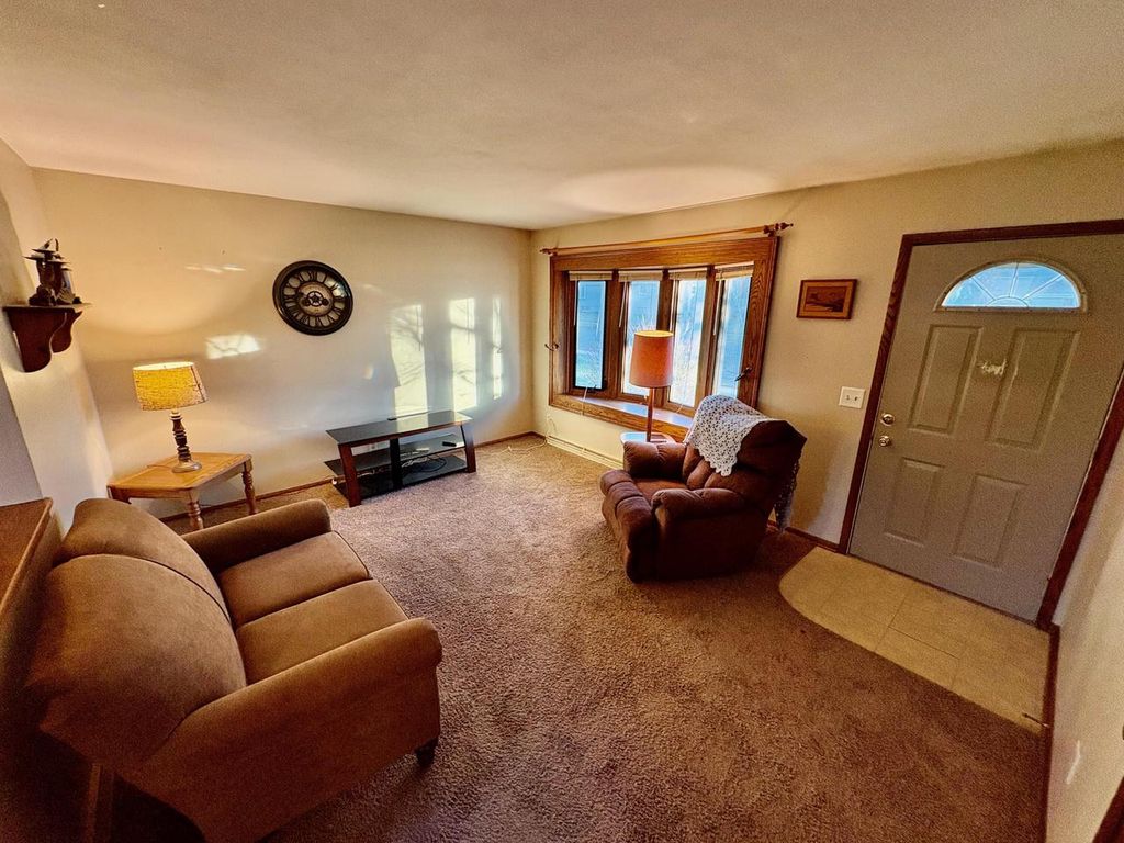 Photo of 1420 Sunset Ridge DRIVE WEST DRIVE W, West Bend, WI 53090 (MLS # 1943886)