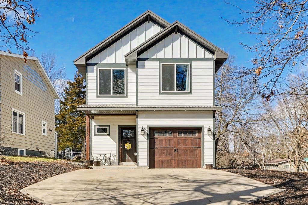Photo of 710 Mt Nemo AVENUE, Eau Claire, WI 54703 (MLS # 1599262)
