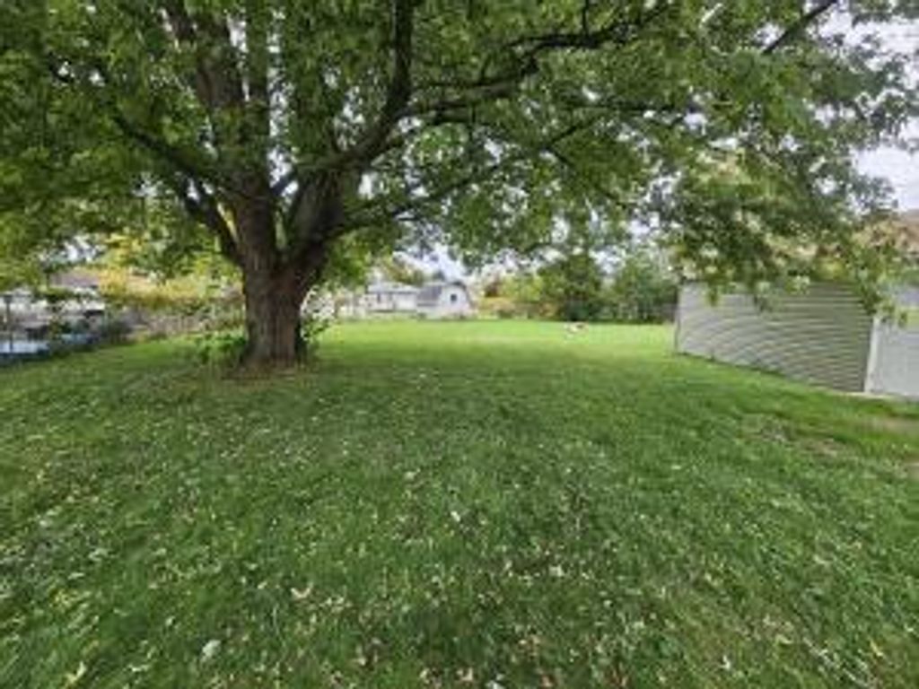 Photo of 3137 Elderberry ROAD, Racine, WI 53402 (MLS # 1945247)