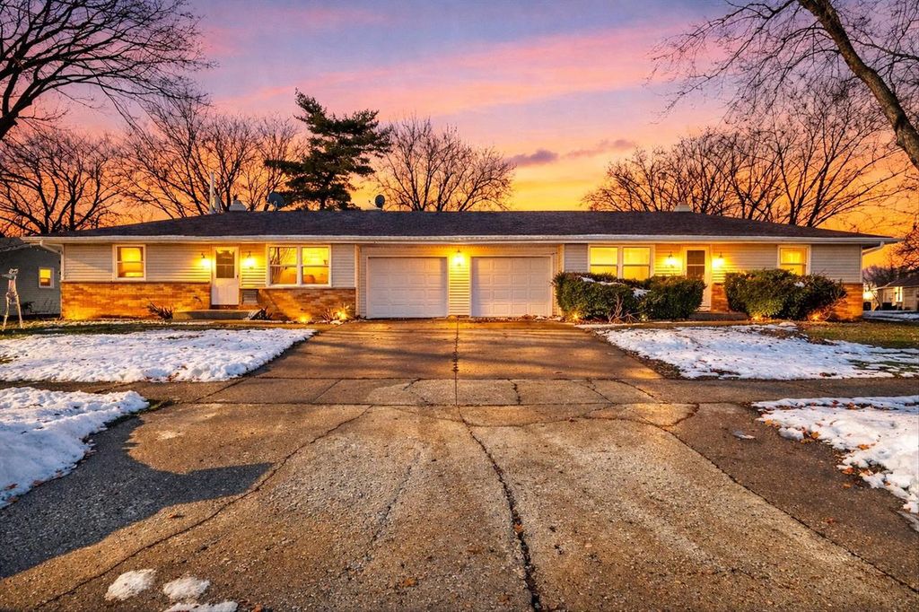 Photo of 56 S Huron DRIVE, Janesville, WI 53545 (MLS # 2014081)