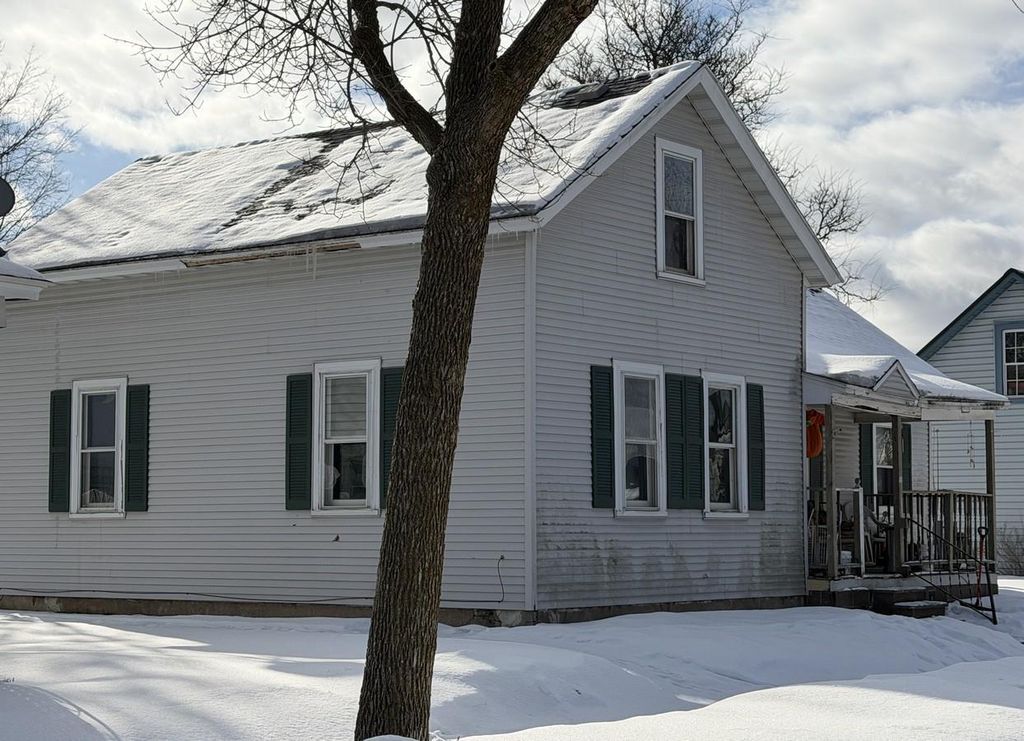 Photo of 621 Humboldt AVENUE, Wausau, WI 54403 (MLS # 22600582)