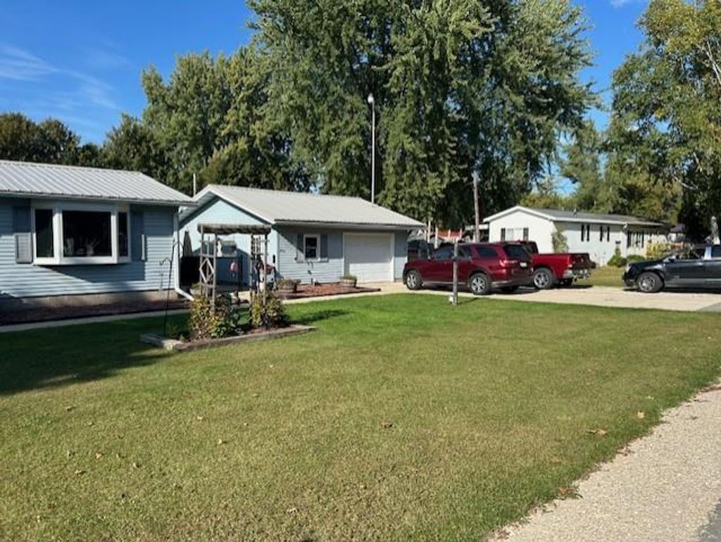 Photo of W5088 Highland DRIVE, Shawano, WI 54166 (MLS # 50316245)