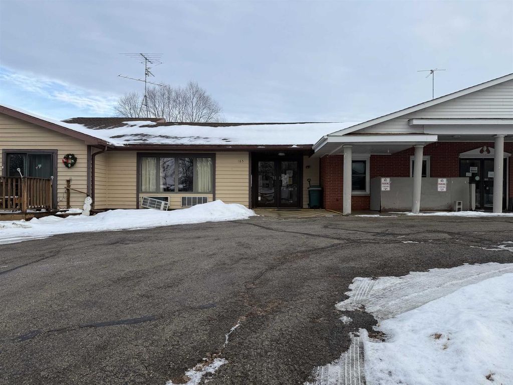 Photo of 165 S Chet Krause DRIVE #185, Iola, WI 54945 (MLS # 22600132)