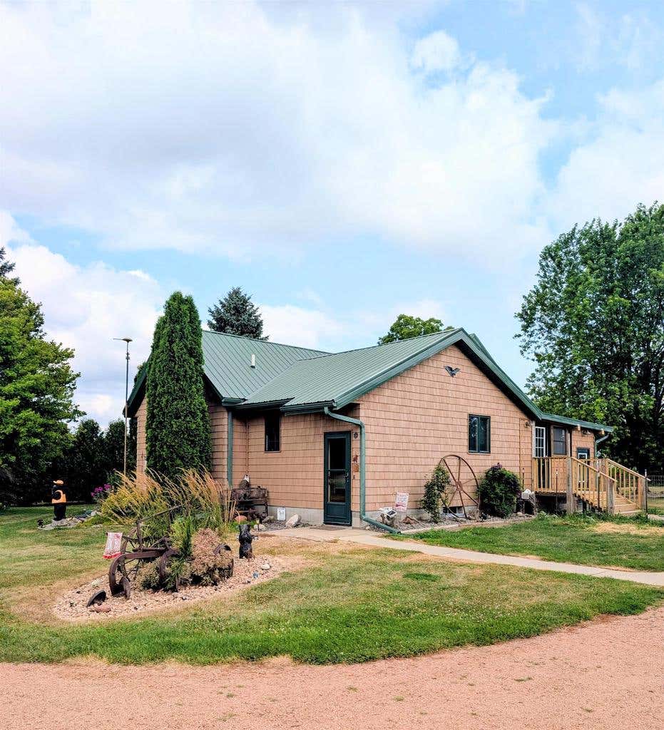 Photo of N4027 Twin Lakes LANE, Eden, WI 53019 (MLS # 2028588)